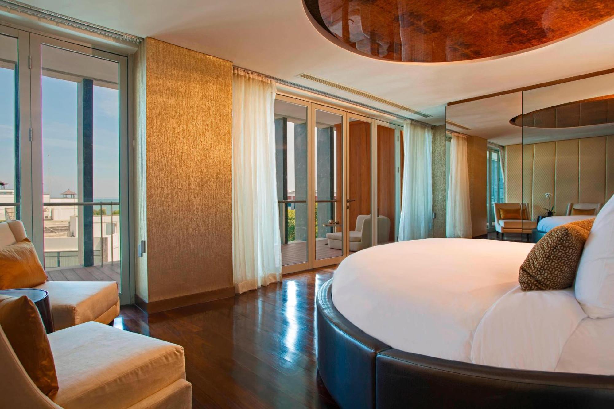 Hotel The Stones - Legian Bali, Autograph Collection Kuta (Bali)